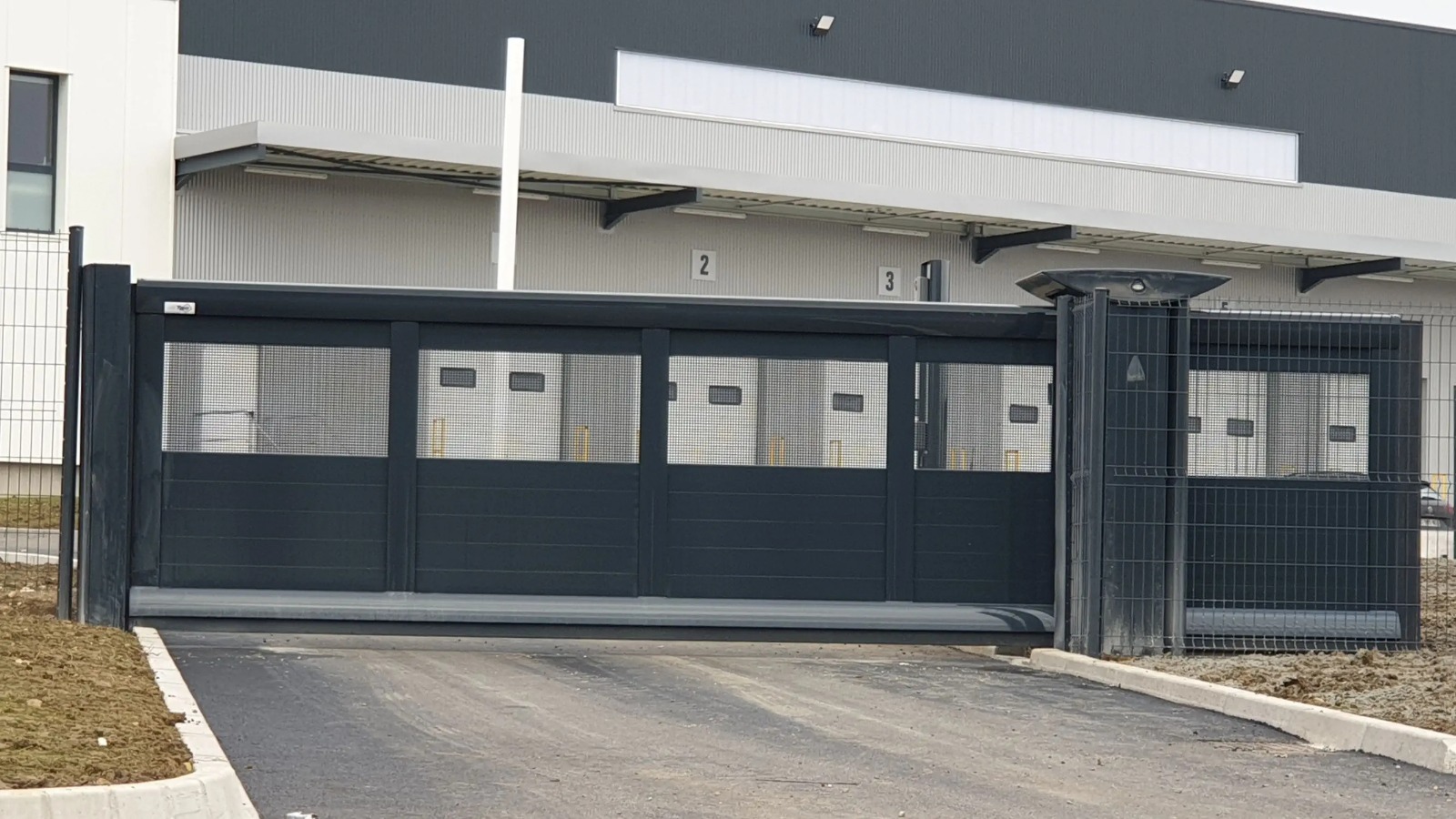 Portail Autoportant Ulmalu 800 RAPID 70 4